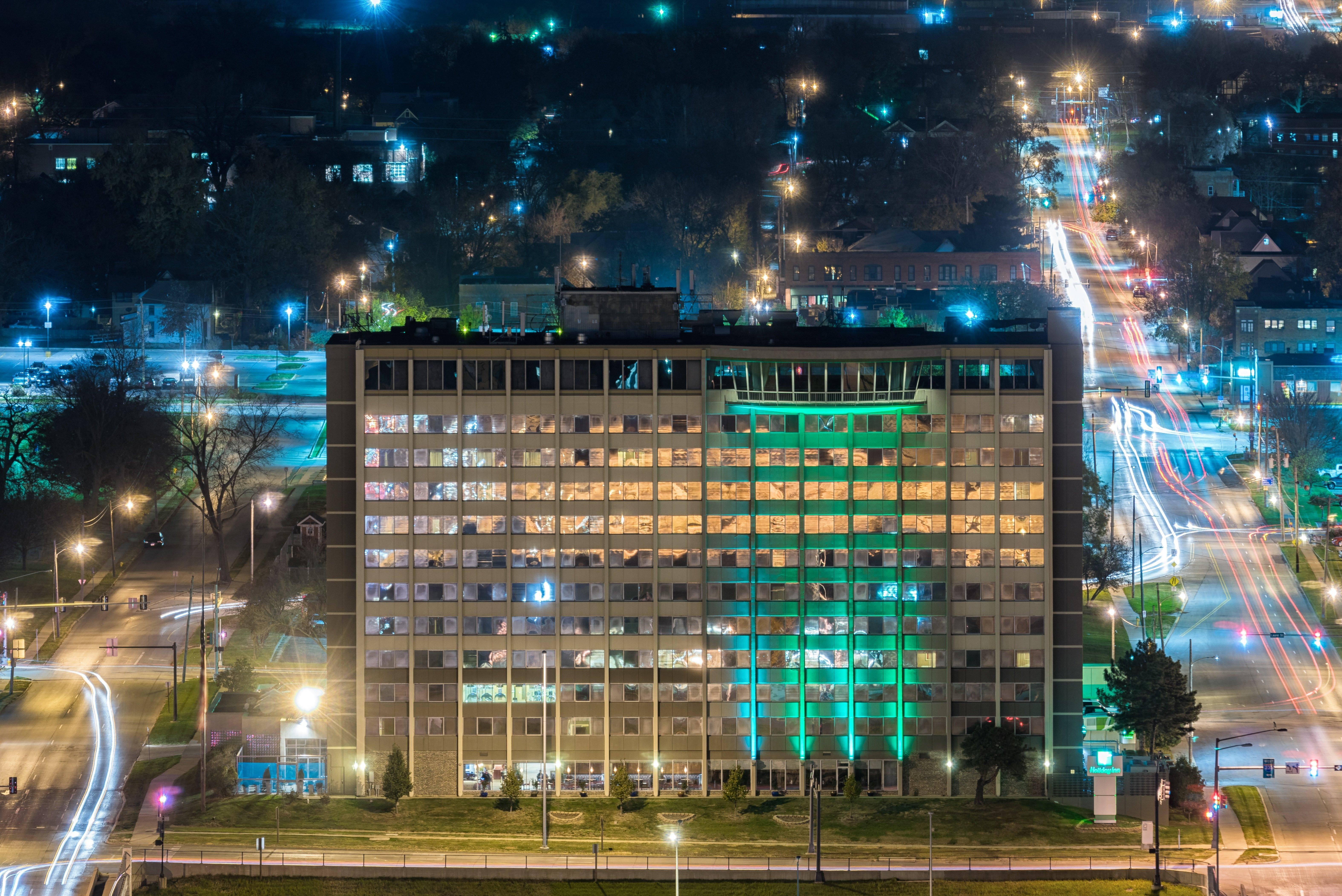 Holiday Inn Des Moines-Downtown-Mercy Campus By Ihg Exterior foto