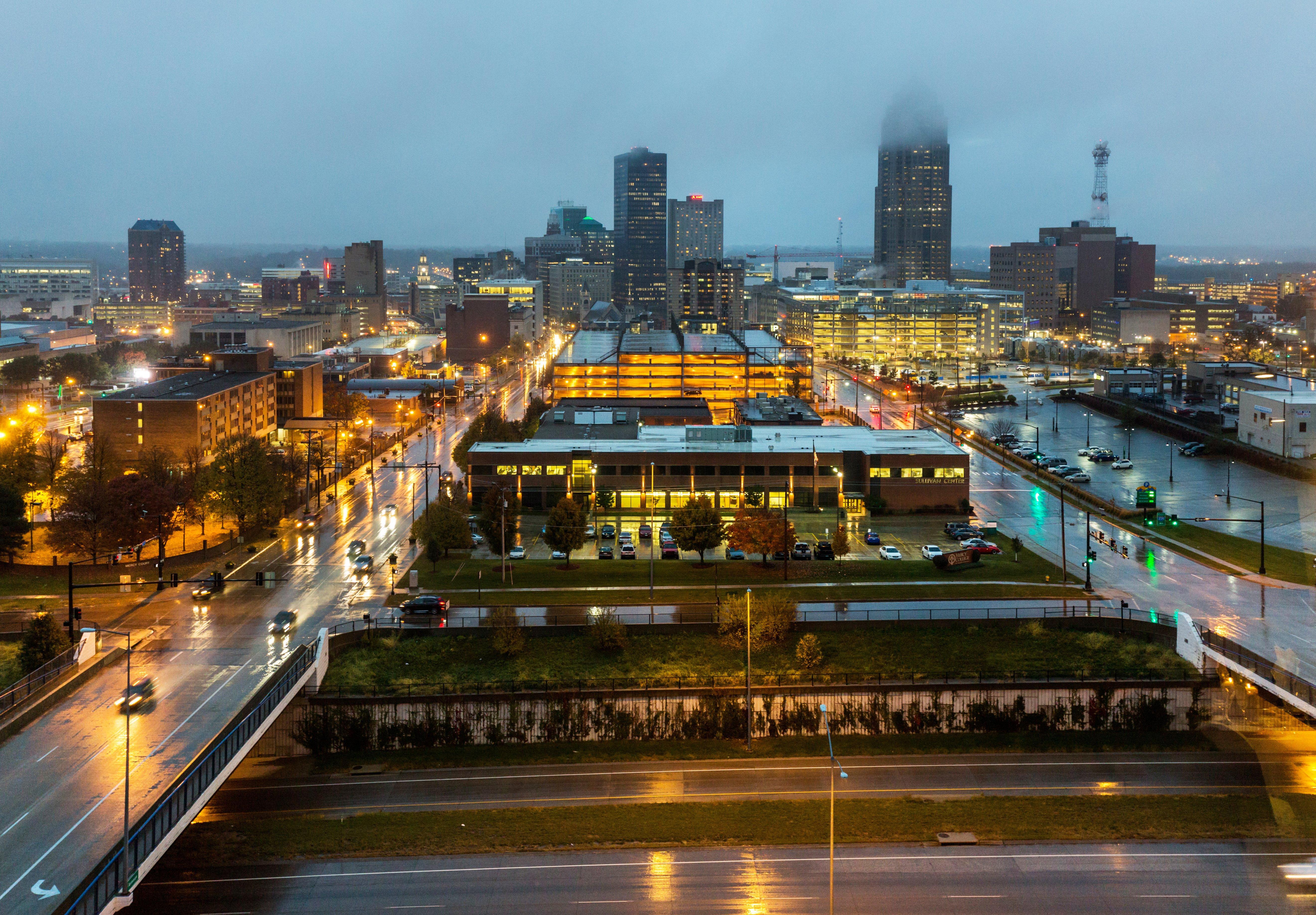Holiday Inn Des Moines-Downtown-Mercy Campus By Ihg Exterior foto