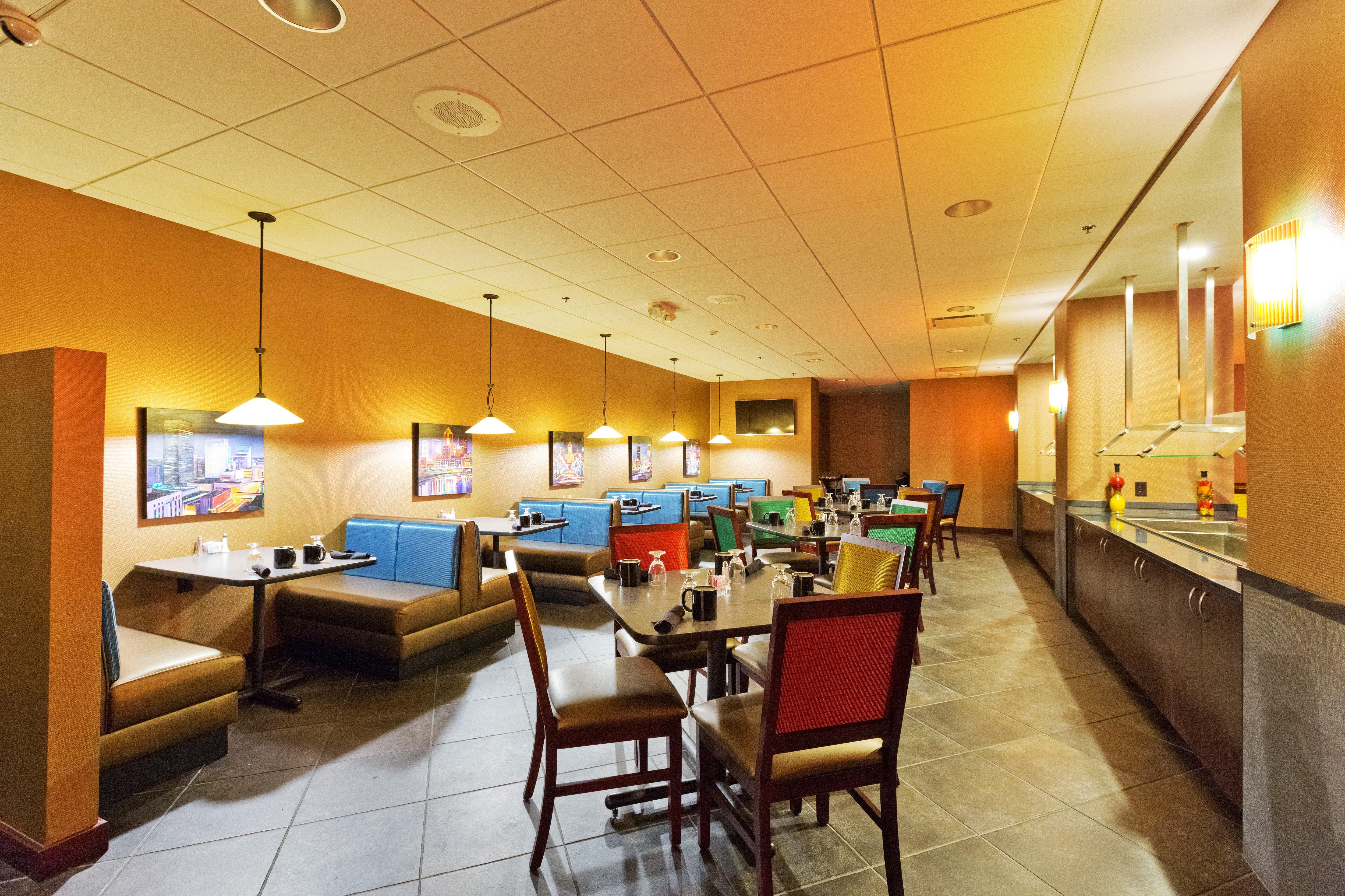 Holiday Inn Des Moines-Downtown-Mercy Campus By Ihg Exterior foto